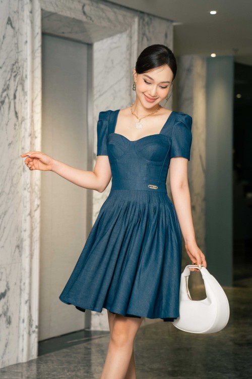 Sixdo Blue Sweet Heart Neckline Mini Denim Dress